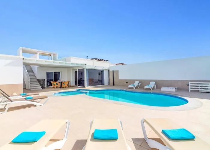 فيلة Valeria By بلايا بلانكا