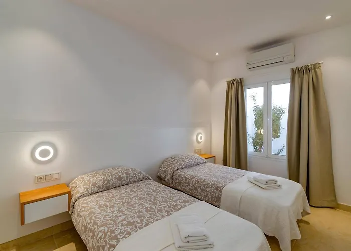 Valeria By فيلة بلايا بلانكا